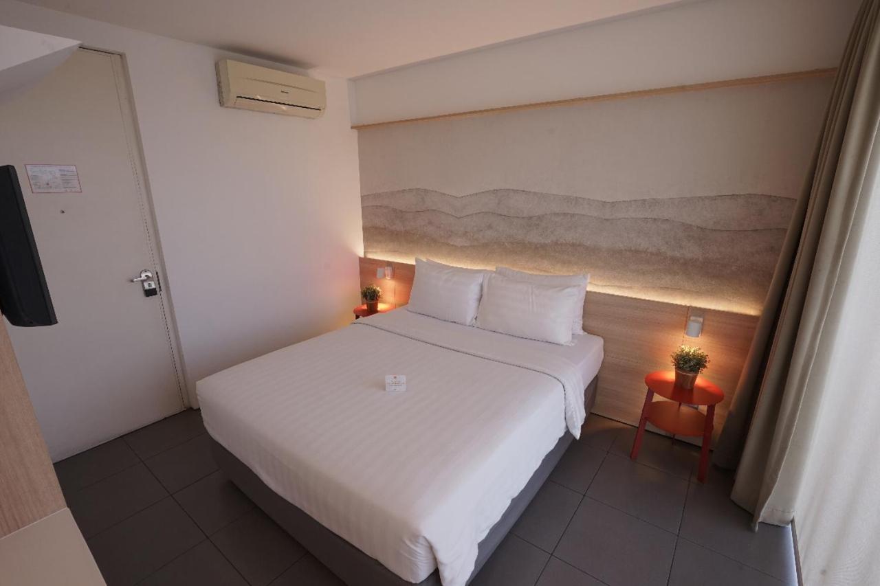 Malaka Hotel Bandung Exterior photo